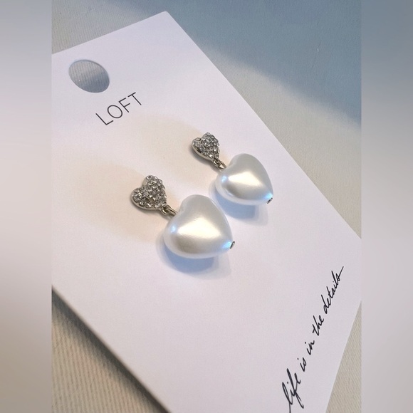 LOFT White Puff Heart Drop Earrings - Picture 2 of 3